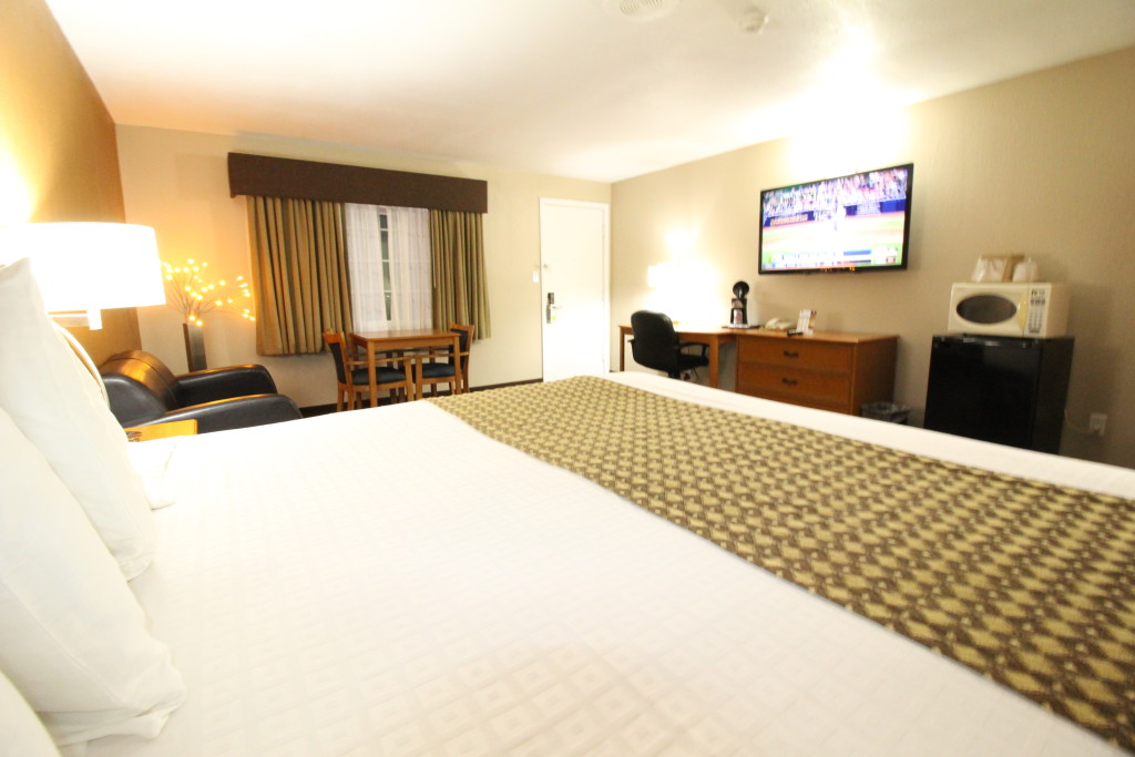 Renovated Standard Queen guest room at Westbridge Inn & Suites